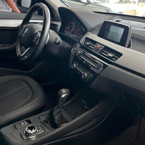 BMW X1 2.0 16V 4P SDRIVE 20I ACTIVEFLEX TURBO AUTOMÁTICO, Foto 13 BMW X1 2.0 16V 4P SDRIVE 20I ACTIVEFLEX TURBO AUTOMÁTICO, Foto 13