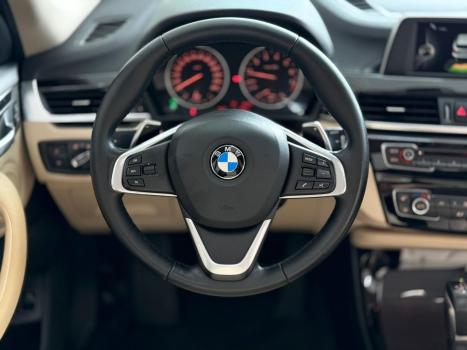 BMW X1 2.0 16V 4P SDRIVE 20I X-LINE ACTIVEFLEX TURBO AUTOMÁTICO, Foto 7 BMW X1 2.0 16V 4P SDRIVE 20I X-LINE ACTIVEFLEX TURBO AUTOMÁTICO, Foto 7