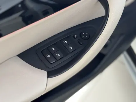 BMW X1 2.0 16V 4P SDRIVE 20I X-LINE ACTIVEFLEX TURBO AUTOMTICO, Foto 15