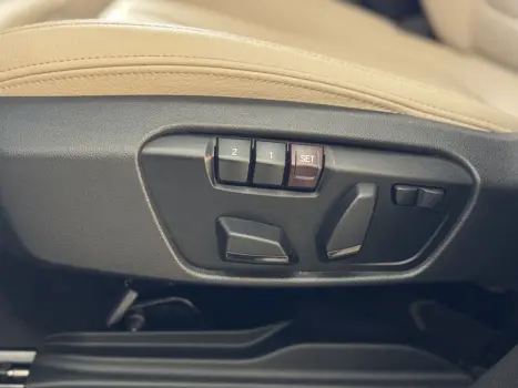 BMW X1 2.0 16V 4P SDRIVE 20I X-LINE ACTIVEFLEX TURBO AUTOMTICO, Foto 16