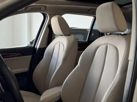 BMW X1 2.0 16V 4P SDRIVE 20I X-LINE ACTIVEFLEX TURBO AUTOMTICO, Foto 17