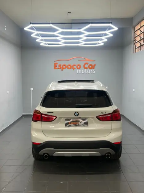 BMW X1 2.0 16V 4P SDRIVE 20I ACTIVEFLEX TURBO AUTOM�TICO, Foto 3