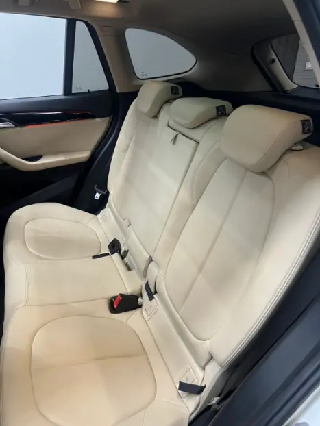 BMW X1 2.0 16V 4P SDRIVE 20I ACTIVEFLEX TURBO AUTOM�TICO, Foto 17