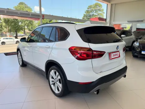 BMW X1 2.0 16V 4P SDRIVE 20I ACTIVEFLEX TURBO AUTOM�TICO, Foto 5