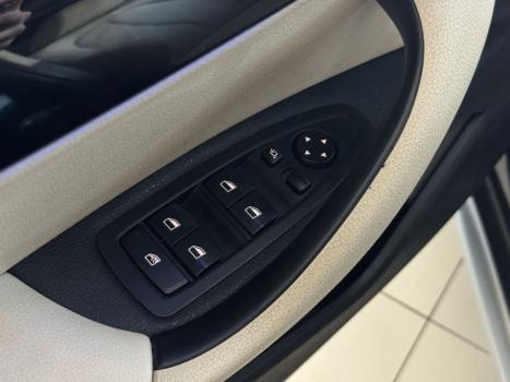 BMW X1 2.0 16V 4P SDRIVE 20I X-LINE ACTIVEFLEX TURBO AUTOM�TICO, Foto 17