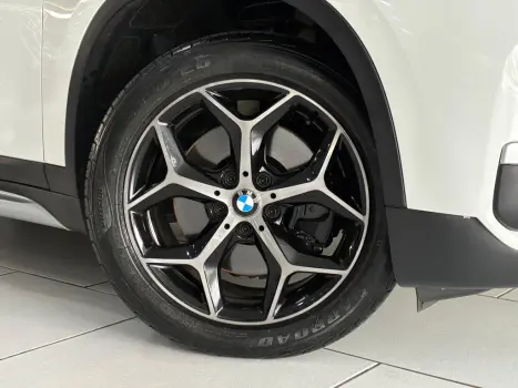BMW X1 2.0 16V 4P SDRIVE 20I ACTIVEFLEX TURBO AUTOM�TICO, Foto 13