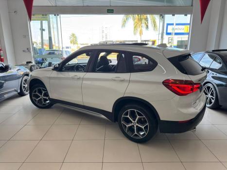 BMW X1 2.0 16V 4P SDRIVE 20I X-LINE ACTIVEFLEX TURBO AUTOM�TICO, Foto 3
