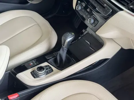 BMW X1 2.0 16V 4P SDRIVE 20I X-LINE ACTIVEFLEX TURBO AUTOM�TICO, Foto 11