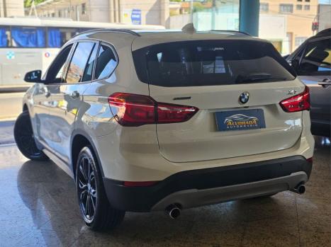 BMW X1 2.0 16V 4P SDRIVE 20I ACTIVEFLEX TURBO AUTOM�TICO, Foto 4