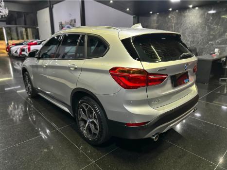 BMW X1 2.0 16V 4P SDRIVE 20I X-LINE ACTIVEFLEX TURBO AUTOM�TICO, Foto 5