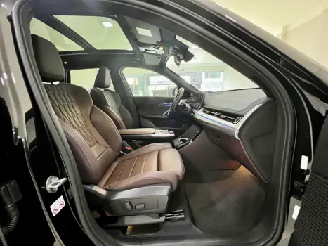 BMW X1 2.0 16V 4P TURBO SDRIVE20I M SPORT STEPTRONIC AUTOM�TICO, Foto 10