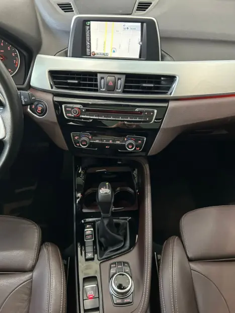 BMW X1 2.0 16V 4P XDRIVE 25I SPORT ACTIVEFLEX AUTOM�TICO, Foto 8