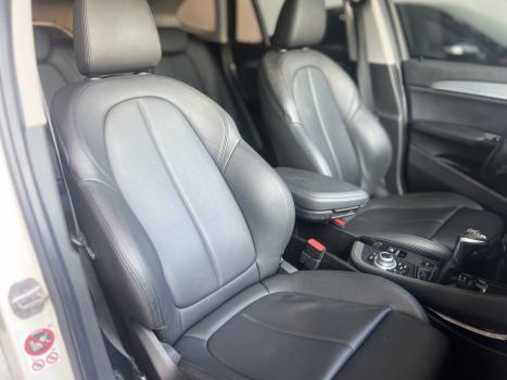 BMW X1 2.0 16V 4P XDRIVE 25I SPORT ACTIVEFLEX AUTOM�TICO, Foto 8