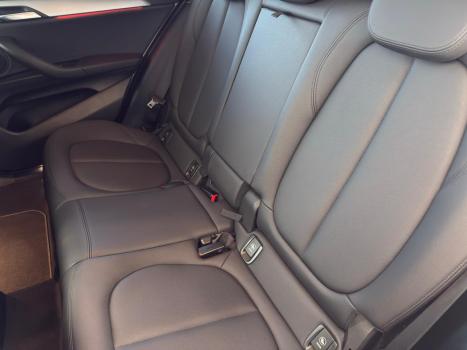 BMW X2 2.0 16V 4P ACTIVEFLEX SDRIVE 20I TURBO STEPTRONIC AUTOM�TICO, Foto 10