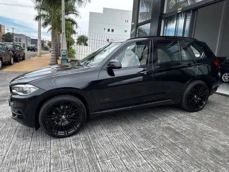 BMW X5 4.4 V8 32V 4P 50I SPORT 4X4 AUTOM�TICO, Foto 2
