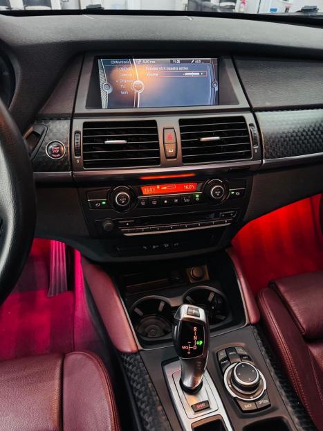 BMW X6 4.4 32V 4P 50I 8 CILINDROS COUP� BI-TURBO AUTOM�TICO, Foto 15