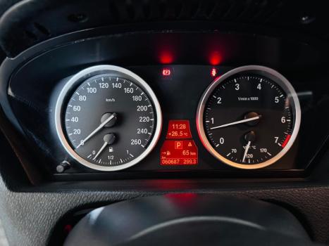 BMW X6 4.4 32V 4P 50I 8 CILINDROS COUP� BI-TURBO AUTOM�TICO, Foto 16