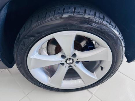 BMW X6 4.4 32V 4P 50I 8 CILINDROS COUP� BI-TURBO AUTOM�TICO, Foto 17