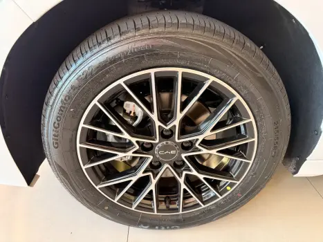 BYD King 1.5 16V 4P GS DM-I PHEV AUTOM�TICO, Foto 10