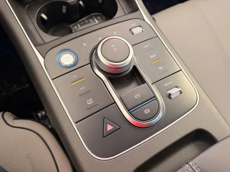 BYD King 1.5 16V 4P GS DM-I PHEV AUTOM�TICO, Foto 12