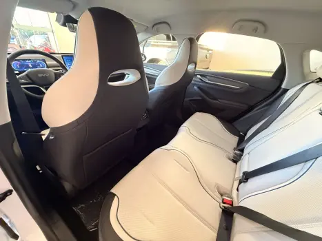 BYD King 1.5 16V 4P GS DM-I PHEV AUTOM�TICO, Foto 13