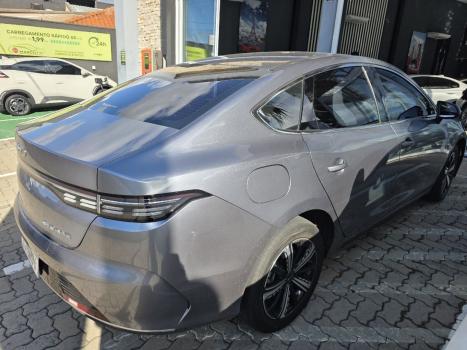 BYD King 1.5 16V 4P GL DM-I PHEV AUTOM�TICO, Foto 2