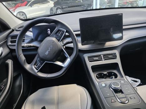 BYD King 1.5 16V 4P GL DM-I PHEV AUTOM�TICO, Foto 3