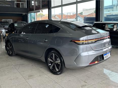 BYD King 1.5 16V 4P GL DM-I PHEV AUTOM�TICO, Foto 7
