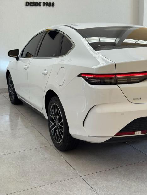 BYD King 1.5 16V 4P GS DM-I PHEV AUTOM�TICO, Foto 12