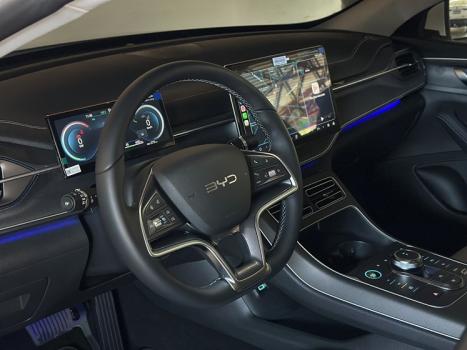 BYD King 1.5 16V 4P GS DM-I PHEV AUTOM�TICO, Foto 8