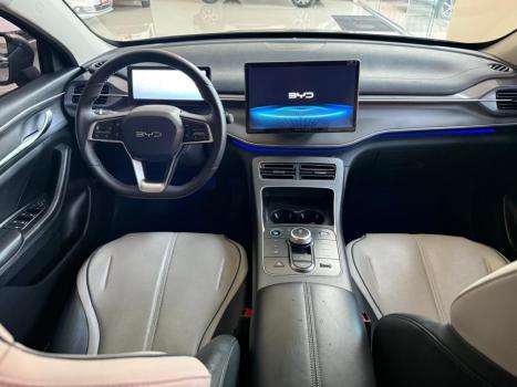 BYD King 1.5 16V 4P GS DM-I PHEV AUTOM�TICO, Foto 6
