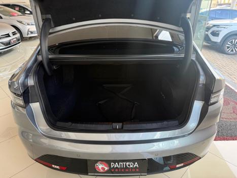 BYD King 1.5 16V 4P GS DM-I PHEV AUTOM�TICO, Foto 10