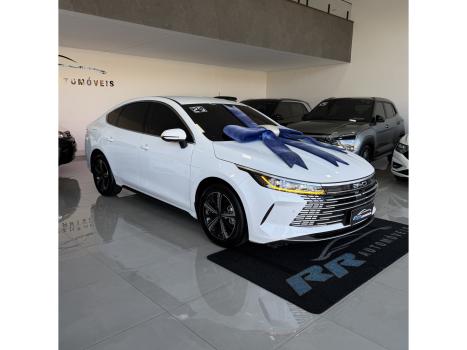 BYD King 1.5 16V 4P GL DM-I PHEV AUTOM�TICO, Foto 1