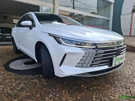 BYD King 1.5 16V 4P GS DM-I PHEV AUTOM�TICO, Foto 13