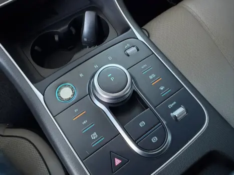 BYD King 1.5 16V 4P GS DM-I PHEV AUTOM�TICO, Foto 17