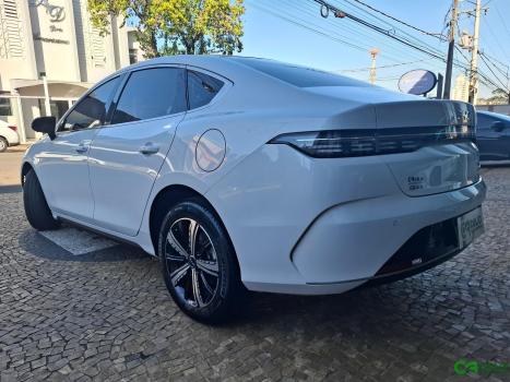 BYD King 1.5 16V 4P GS DM-I PHEV AUTOM�TICO, Foto 9