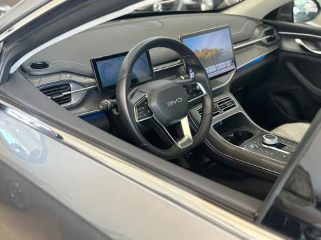 BYD King 1.5 16V 4P GS DM-I PHEV AUTOMÁTICO, Foto 7