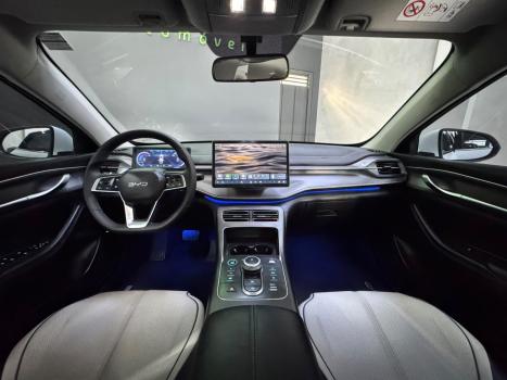 BYD King 1.5 16V 4P GS DM-I PHEV AUTOMÁTICO, Foto 6