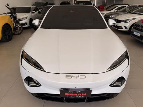 BYD Seal GS 4P 82,5 KW EL�TRICO 590 EV AWD, Foto 6