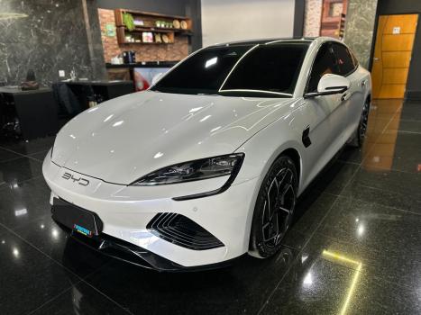 BYD Seal GS 4P 82,5 KW EL�TRICO 590 EV AWD, Foto 3