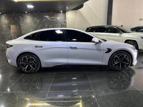 BYD Seal GS 4P 82,5 KW EL�TRICO 590 EV AWD, Foto 10