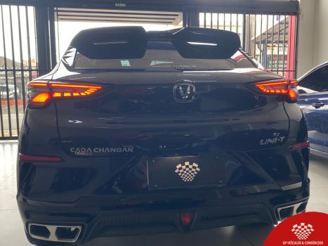 CHANGAN Uni-T 1.5 16V 4P FLEX TGDI 7DCT AUTOMÁTICO, Foto 5
