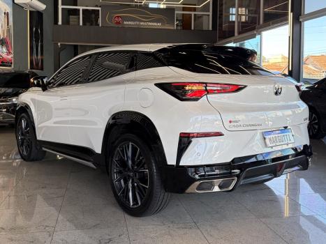 CHANGAN Uni-T 1.5 16V 4P FLEX TGDI 7DCT AUTOMÁTICO, Foto 7