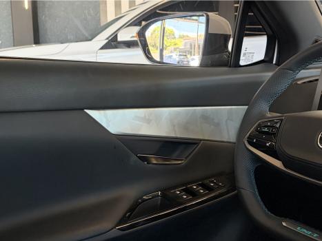 CHANGAN Uni-T 1.5 16V 4P FLEX TGDI 7DCT AUTOMÁTICO, Foto 25