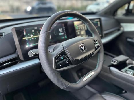 CHANGAN Uni-T , Foto 13