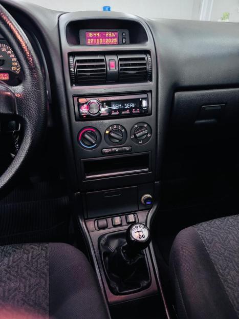 CHEVROLET Astra Hatch 2.0 4P ADVANTAGE  FLEX, Foto 13 CHEVROLET Astra Hatch 2.0 4P ADVANTAGE  FLEX, Foto 13
