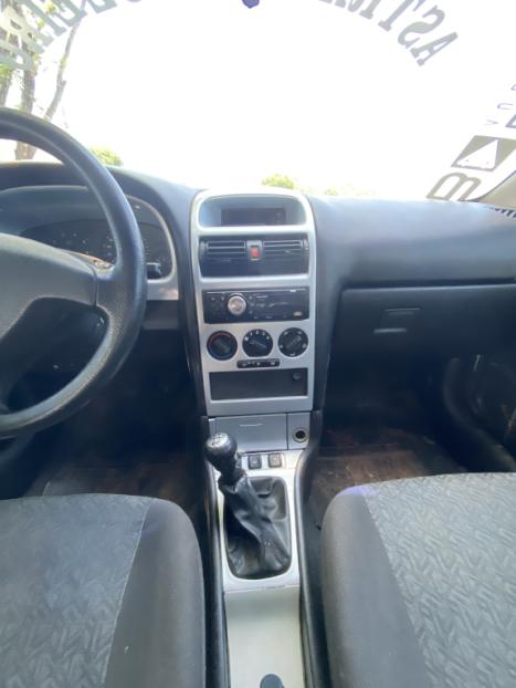 CHEVROLET Astra Hatch 2.0 4P ADVANTAGE  FLEX, Foto 4