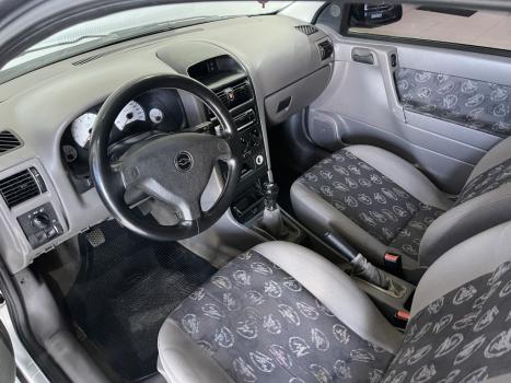 CHEVROLET Astra Hatch 2.0, Foto 9