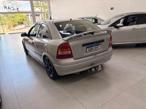 CHEVROLET Astra Hatch 1.8 4P GL, Foto 4