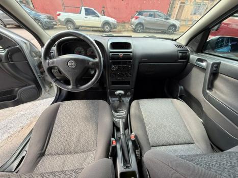 CHEVROLET Astra Hatch 2.0 4P ADVANTAGE FLEX AUTOM�TICO, Foto 13